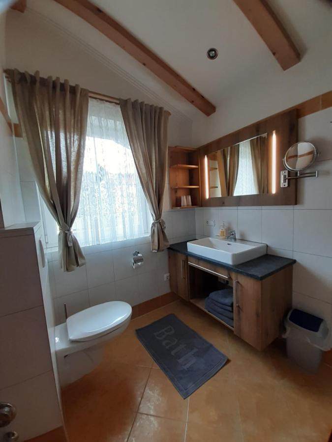 Neukirchen am Großvenediger Appartement Alexandra מראה חיצוני תמונה