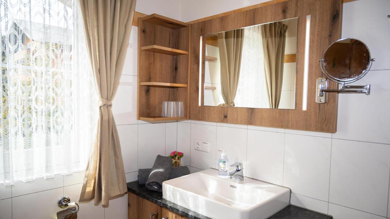 Neukirchen am Großvenediger Appartement Alexandra מראה חיצוני תמונה