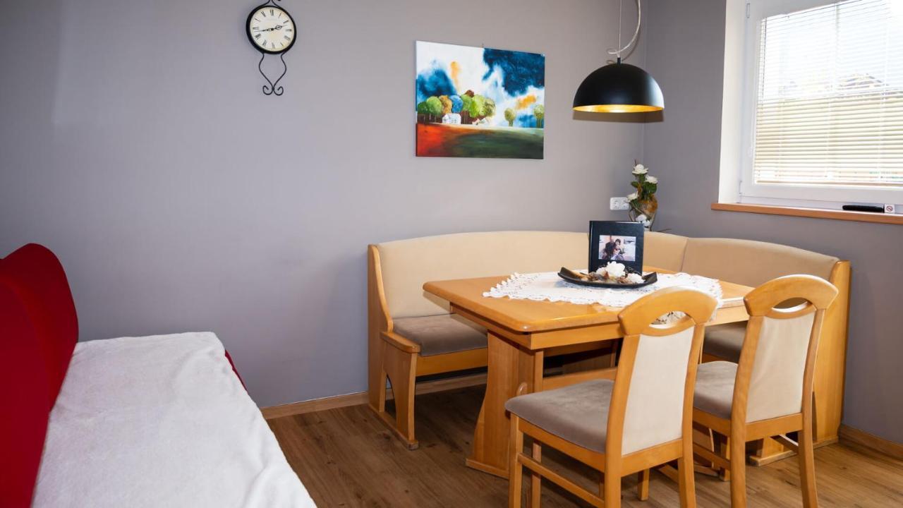 Neukirchen am Großvenediger Appartement Alexandra מראה חיצוני תמונה